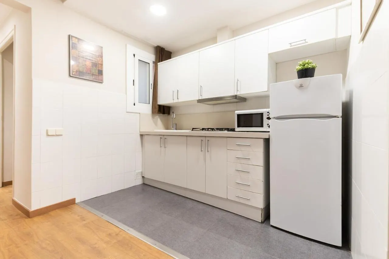 Atica Apartments - By Weflating Barselona 0*,  İspanya