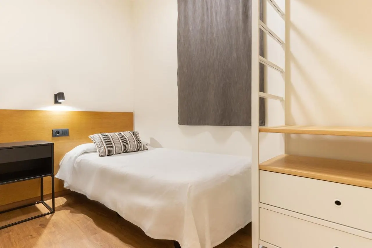 Atica Apartments - By Weflating Barselona İspanya
