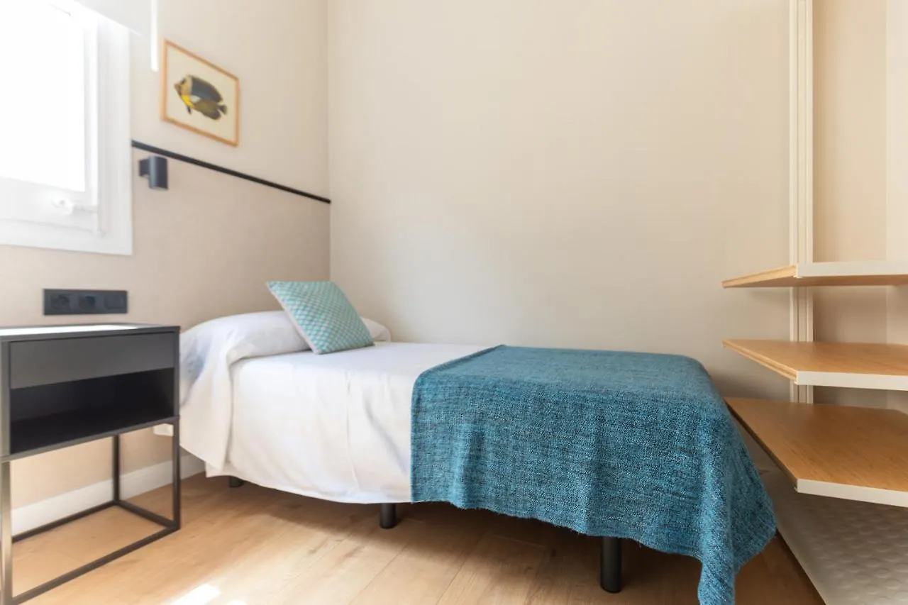 Atica Apartments - By Weflating Barselona İspanya