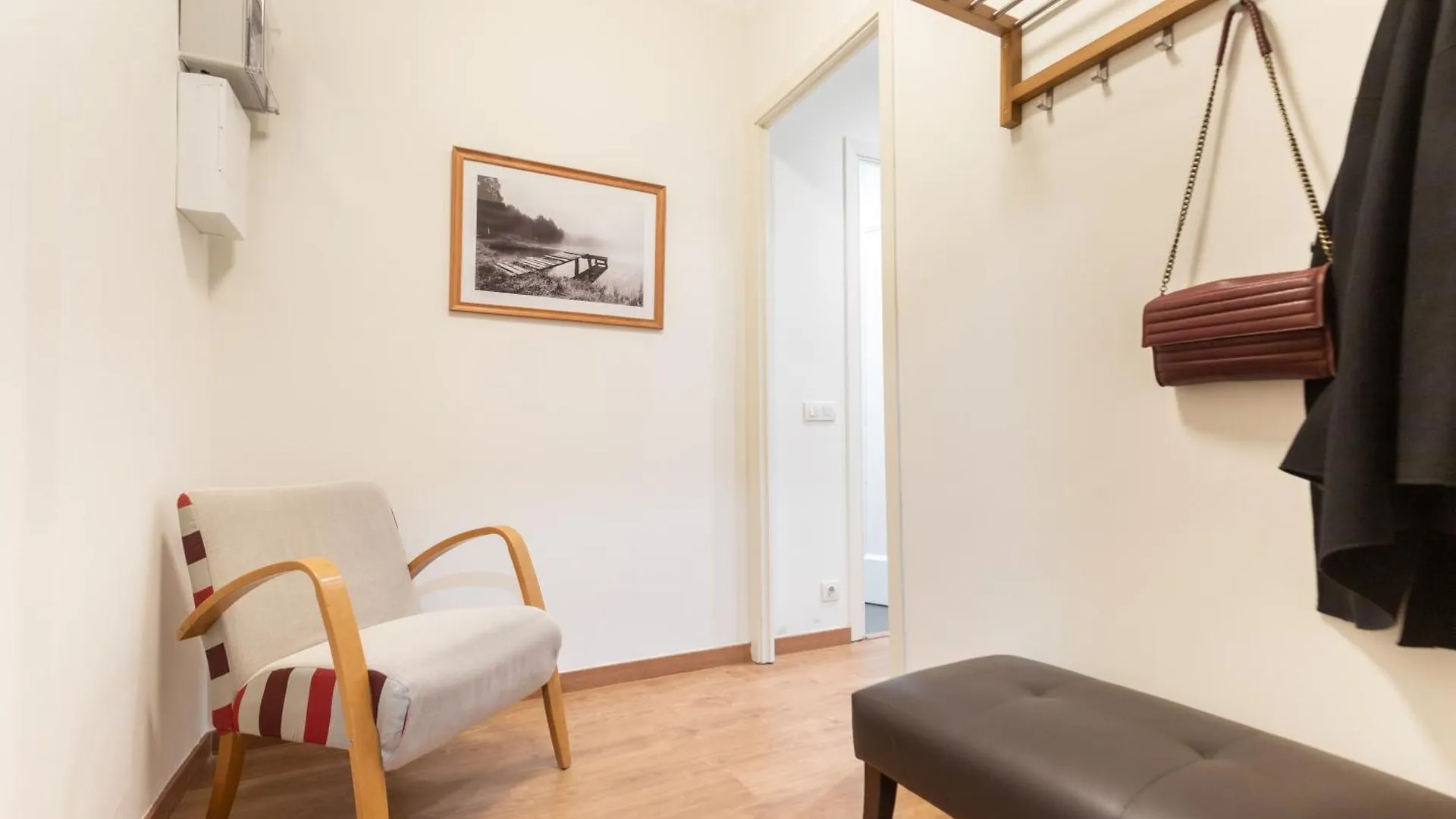 Atica Apartments - By Weflating Barselona İspanya