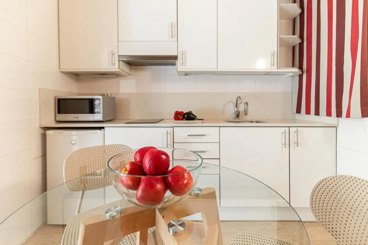 Atica Apartments - By Weflating location