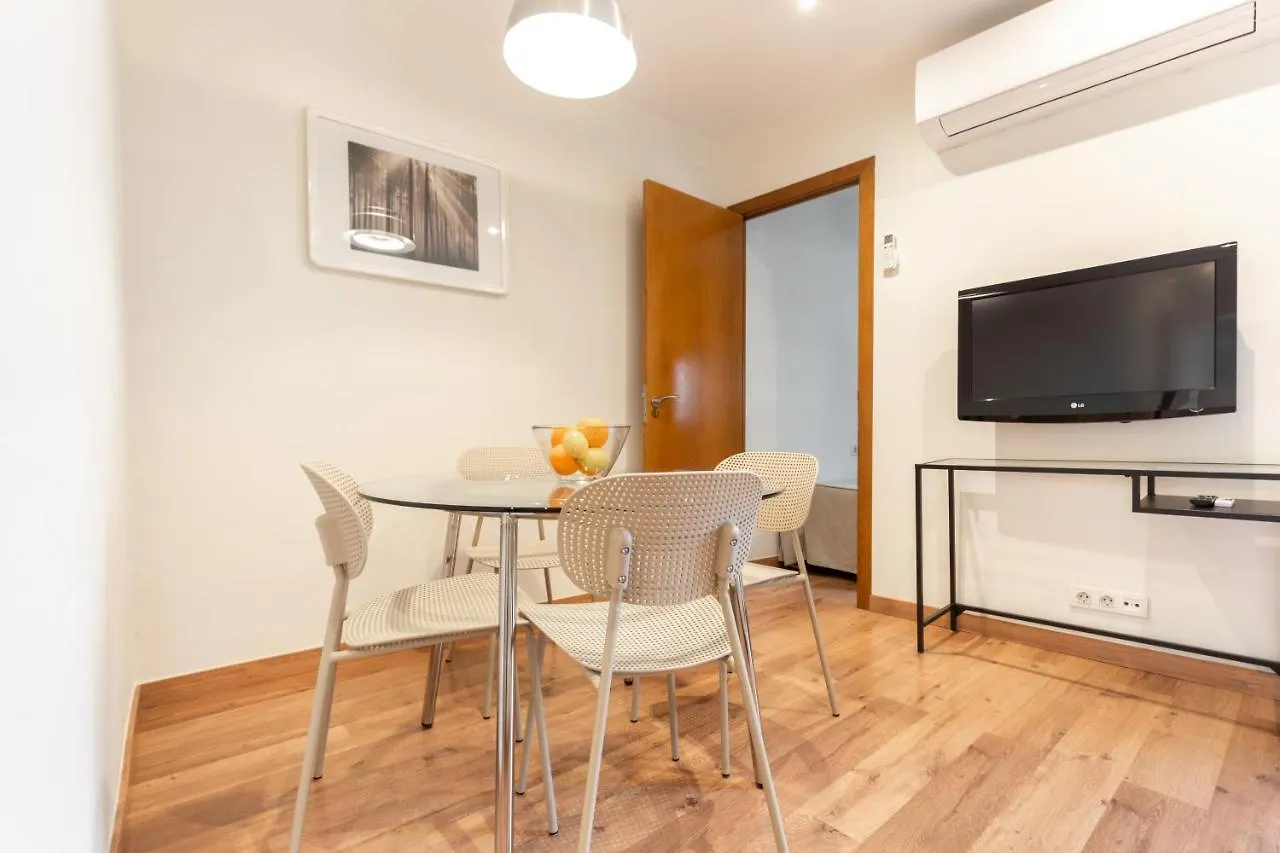 Atica Apartments - By Weflating Barcelona Spain